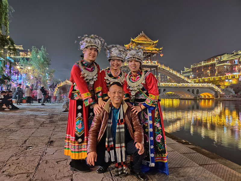 潤東方環(huán)??照{(diào)團(tuán)隊出游 潤東方環(huán)保空調(diào)團(tuán)隊出游